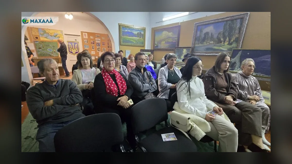 У Ренійському музеї відкрили виставку картин до 100-річчя художника Дмитра Заєця